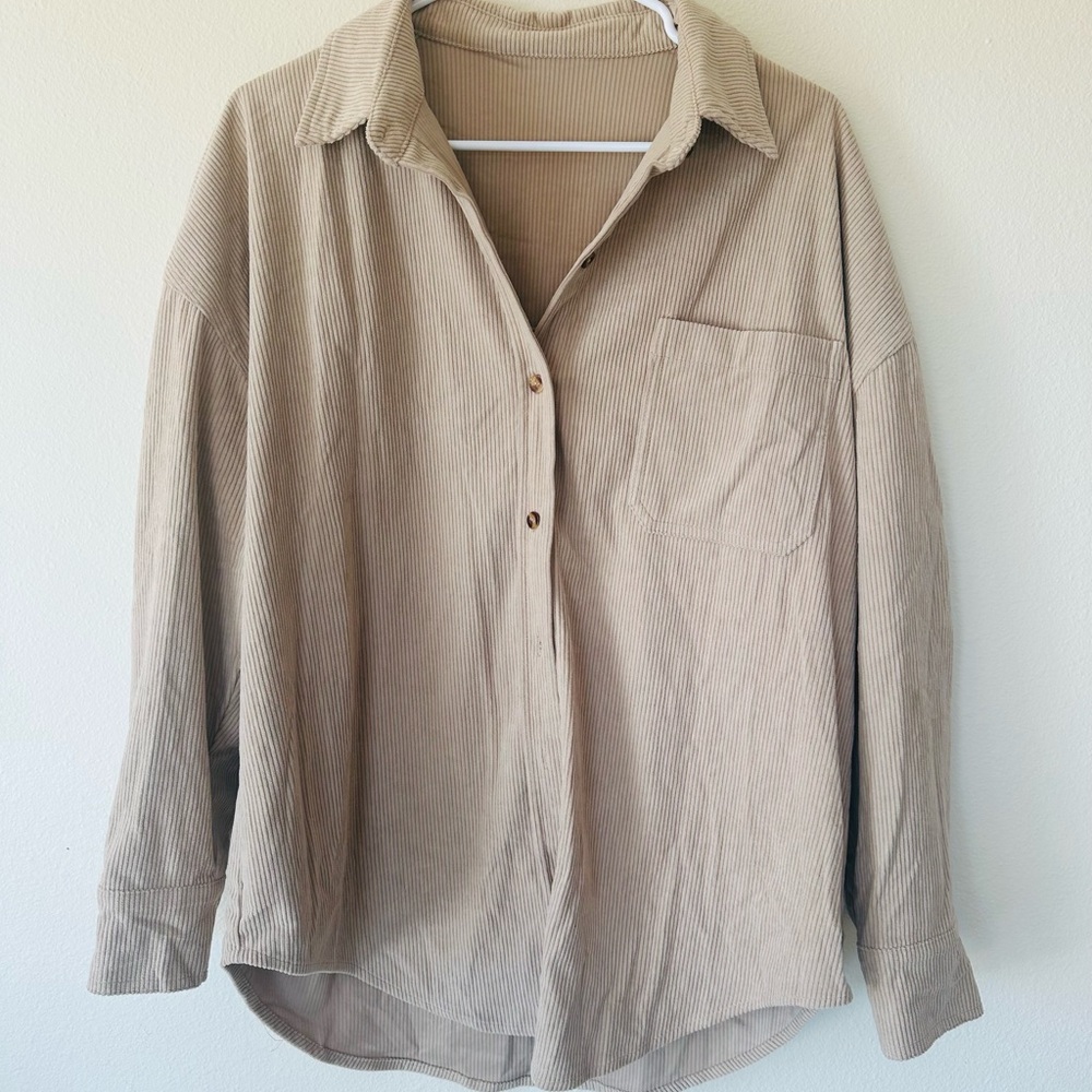 Women’s ribbed corduroy button up oversized jacket